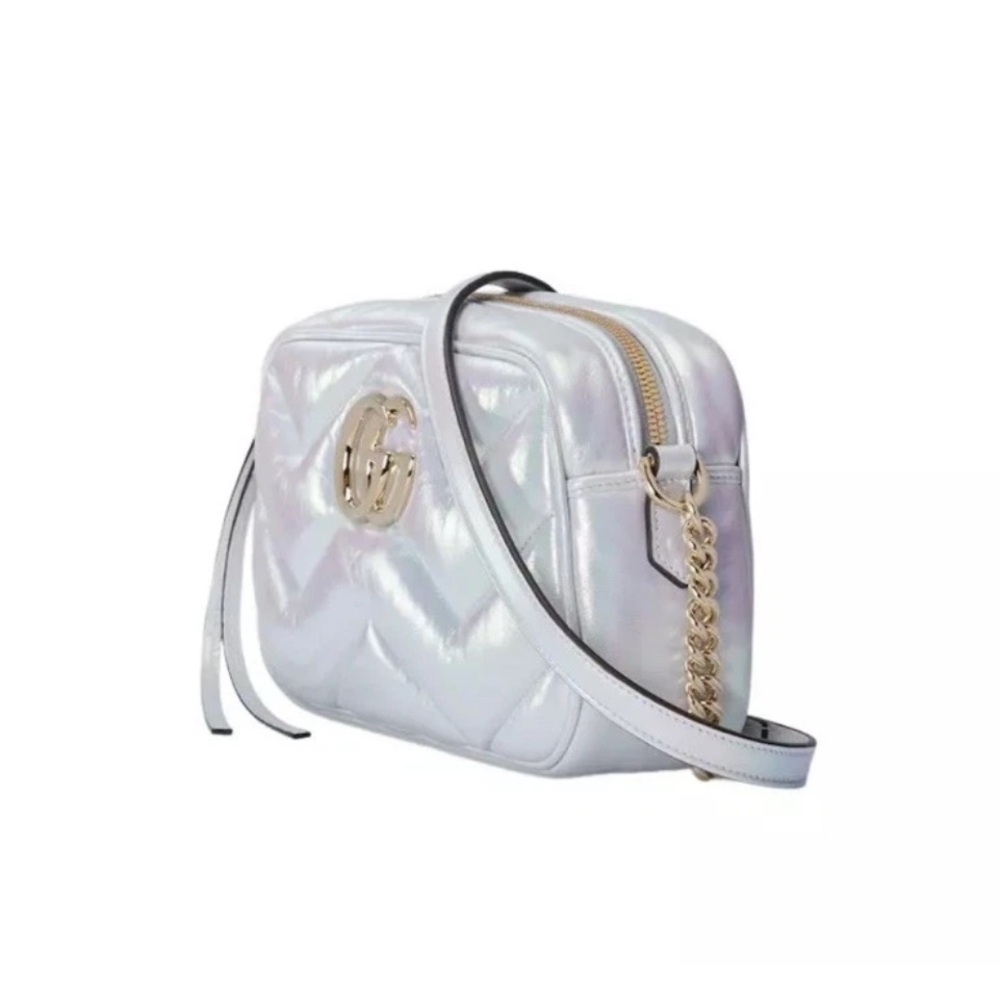 Gucci GG Iridescent Chevron Matelasse Quilted Camera Bag NWT And Box! - Picture 3 of 8